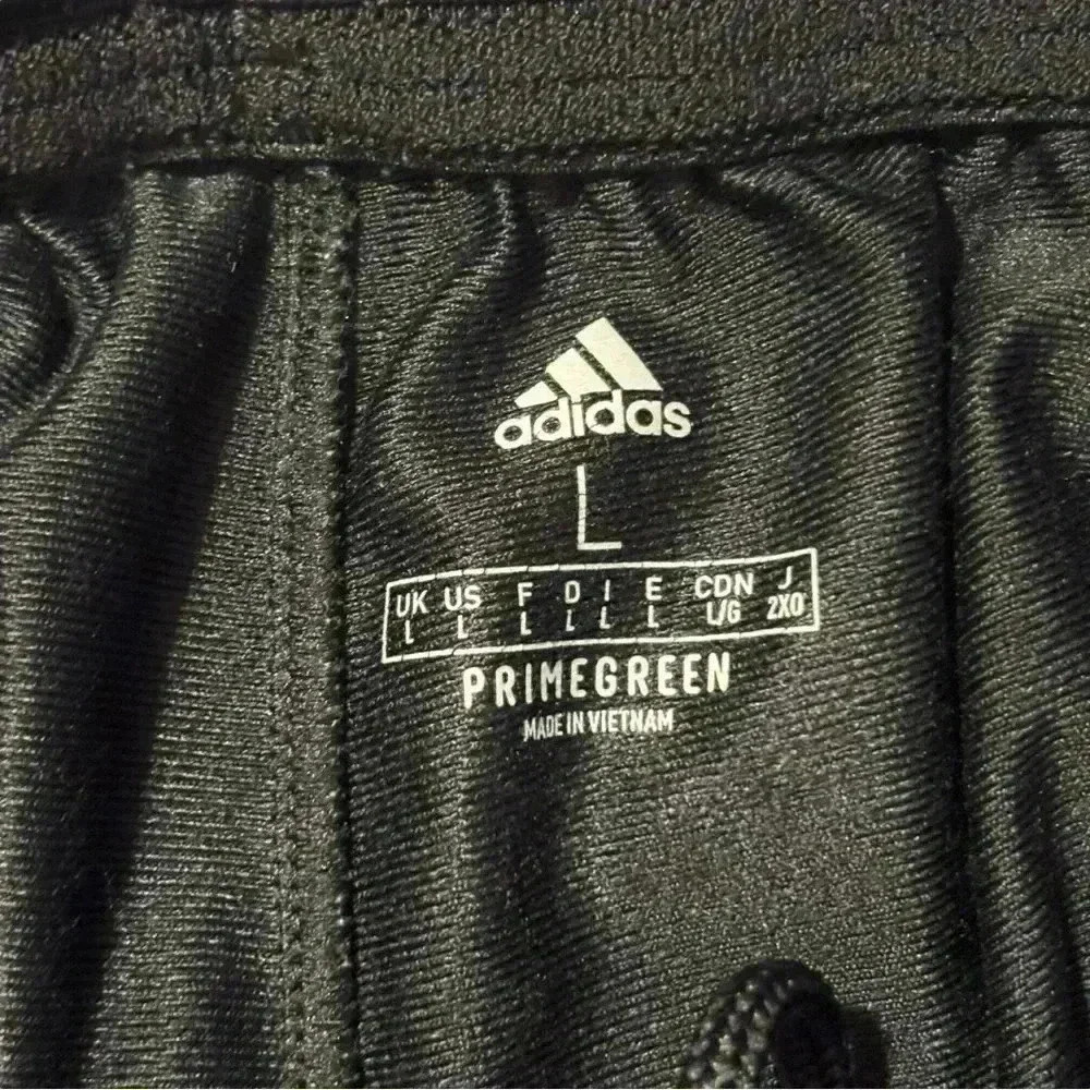 Adidas Mens Midweight Essential Tricot Zip Track Pants in Carbon/black 3 Stripe - Picture 9 of 16